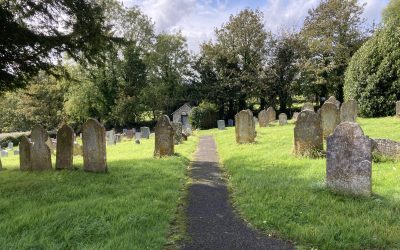 Morchard Bishop Churchyard – Welcomes you